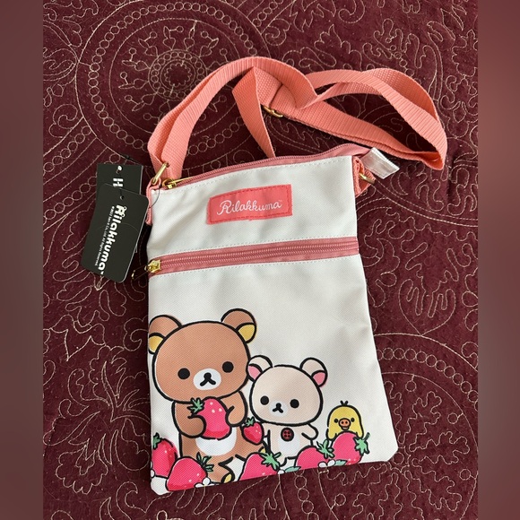 Rilakkuma Strawberry Passport Crossbody Bag - Picture 5 of 7